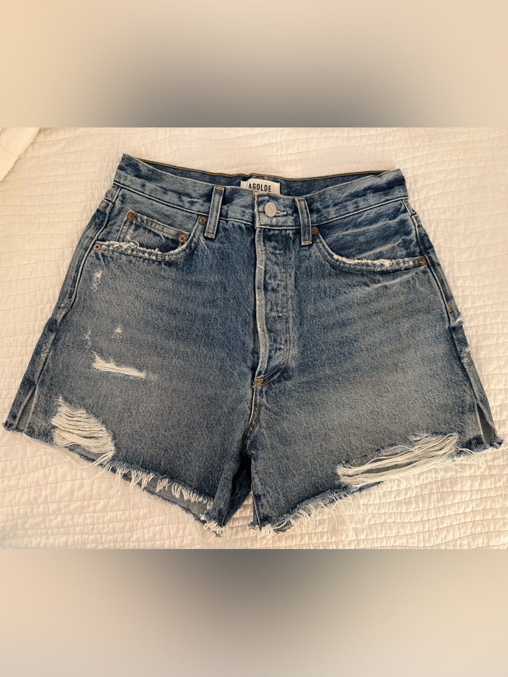 AGOLDE Dee Denim Shorts Size 27 Organic Cotton Distressed Raw Hem Medium Wash